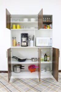 MaderArte - ✓ Nuevo mueble organizador para cocina, en melamina blanca de  18mm con cantos de PVC, y ruedas para una fácil transportación, gracias por  confiar nuevamente en @maderarte__ 🌲 #melamina #muebles #